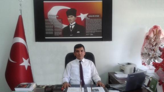 İlçe Milli Eğitim Müdürümüz Sayın Mehmet ÖZDEMİR´ in Cumhuriyet Bayramı Kutlama Mesajı