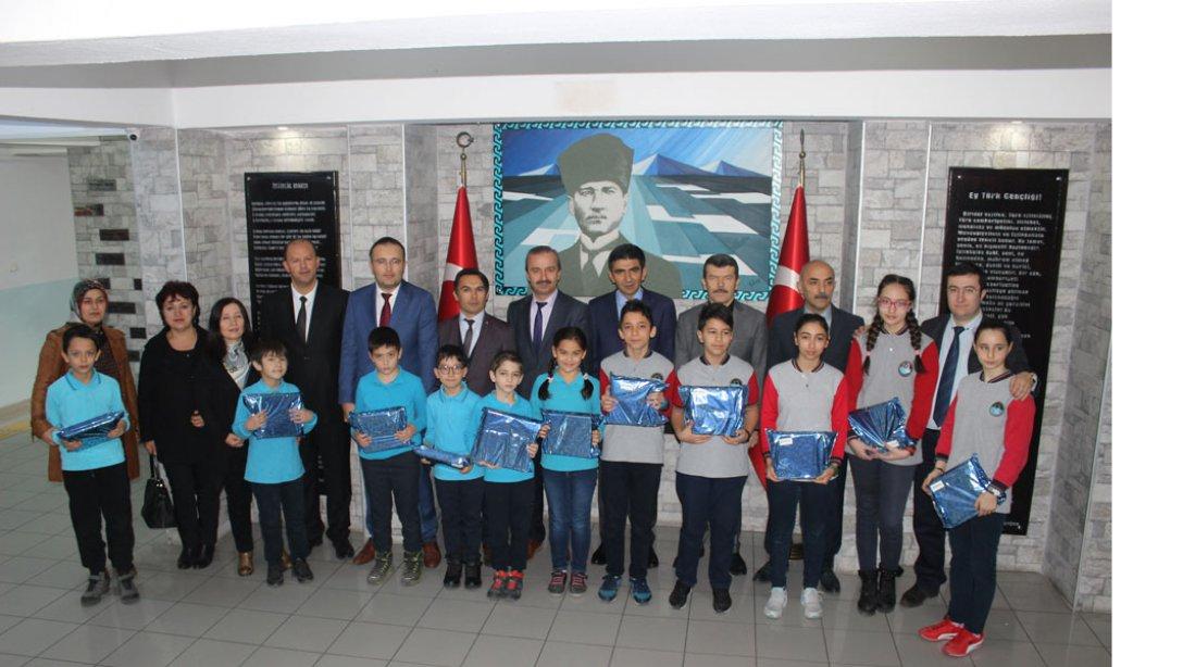 Öğrencilerimiz Türkiye Finallerine Katılmaya Hak Kazandılar