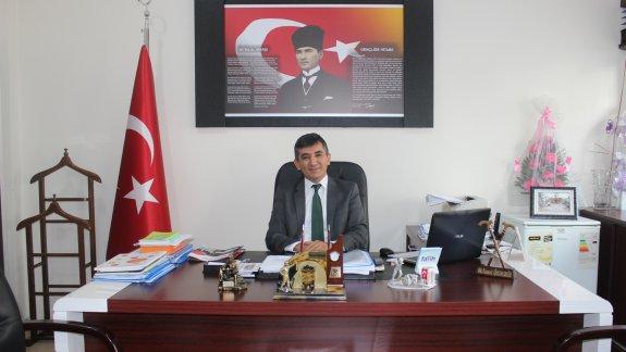 İlçe Milli Eğitim Müdürümüz Mehmet ÖZDEMiR görevine başladı.