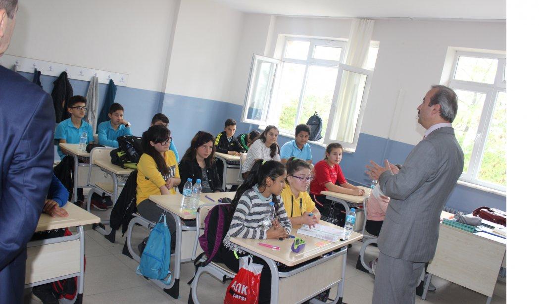 İlçe Milli Eğitim Müdürümüz Sayın İsmail BAŞ ziyaretlerine belde okulları ile devam ediyor.